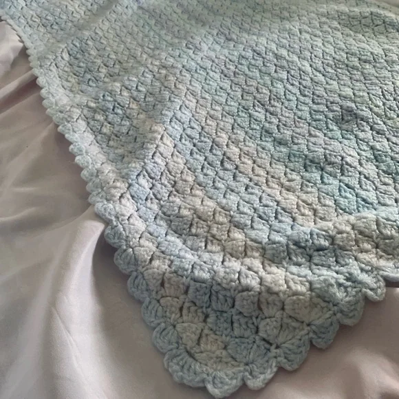 Baby Blanket Crochet Blue Lavender White Soft Blankie 46” x 33” Scalloped Edges - Picture 5 of 9